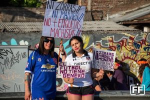 Madres, zorras, monjas y el fútbol: las mujeres como sinónimo de inferioridad