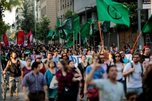 Rechazo al Acuerdo Transpacífico TPP y a Ley Monsanto congrega a miles de manifestantes en todo Chile