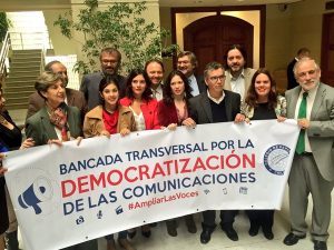 #AmpliarLasVoces: Reconocidos personajes chilenos apoyan Bancada por la Democratización de las Comunicaciones