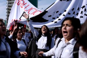 FOTOS | Así se vivió la marcha estudiantil sin duelo en Valparaíso y Concepción