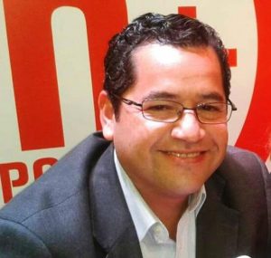 Vocero de Alternativa Democrática: "Las renuncias de RD al Mineduc se hicieron en un momento muy oportuno"