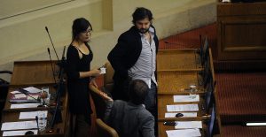Vallejo y Boric critican la propuesta de reponer voto obligatorio: "Es poner la carreta antes de los bueyes"