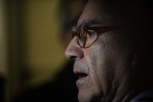 Aborto en tres causales: Ministro del Interior reconoce un "problema" con la DC
