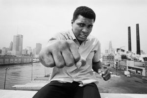 VIDEO| La legendaria entrevista de Muhammed Ali a la BBC: "¿Mamá, por qué todo lo bueno es blanco?"