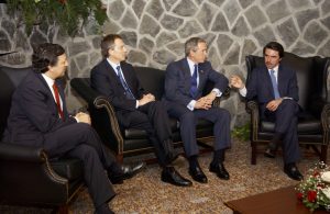 Bush, Aznar y Blair deben ser juzgados por Irak