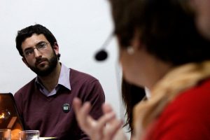 REDES| Tu pasado te condena: Acusan de "barsa" a Miguel Crispi por calificar de "ratona" la Reforma Educacional