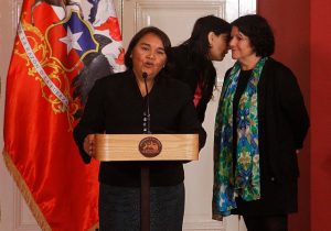 La insólita "tesis" de Solange Huerta: Escribió dos carillas y fichó libros de biblioteca