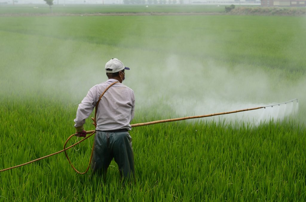 Estudio «Paraquat Papers» revela a los herbicidas más tóxicos del mundo