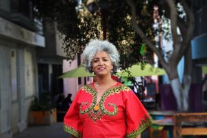 Milene Molina, candidata a concejal afro y feminista por Arica: "El país se gobierna desde oficinas"