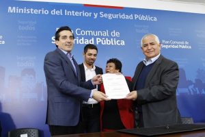 La red de negocios de cercanos a Jaime Pavez (PPD) con licitaciones de La Pintana