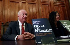 El "señores políticos" de Ricardo Lagos desata críticas: "Recuerda a Pinochet"