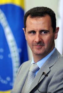 Presidente sirio se ríe al preguntarle por los niños muertos de la guerra: "Duermo bien y hago deportes"