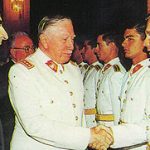 REDES| Tuiteros en picada contra nieto de Pinochet por asegurar que asesinato de Víctor Jara fue "crimen pasional"