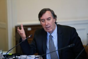 REDES| Lluvia de críticas por supuestas "violaciones acordadas" que acusó el senador UDI García-Huidobro