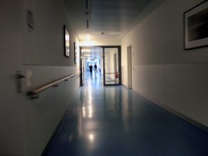 Hospital de Vallenar deberá indemnizar con $150.000.000 a madre por fallecimiento de hija en gestación