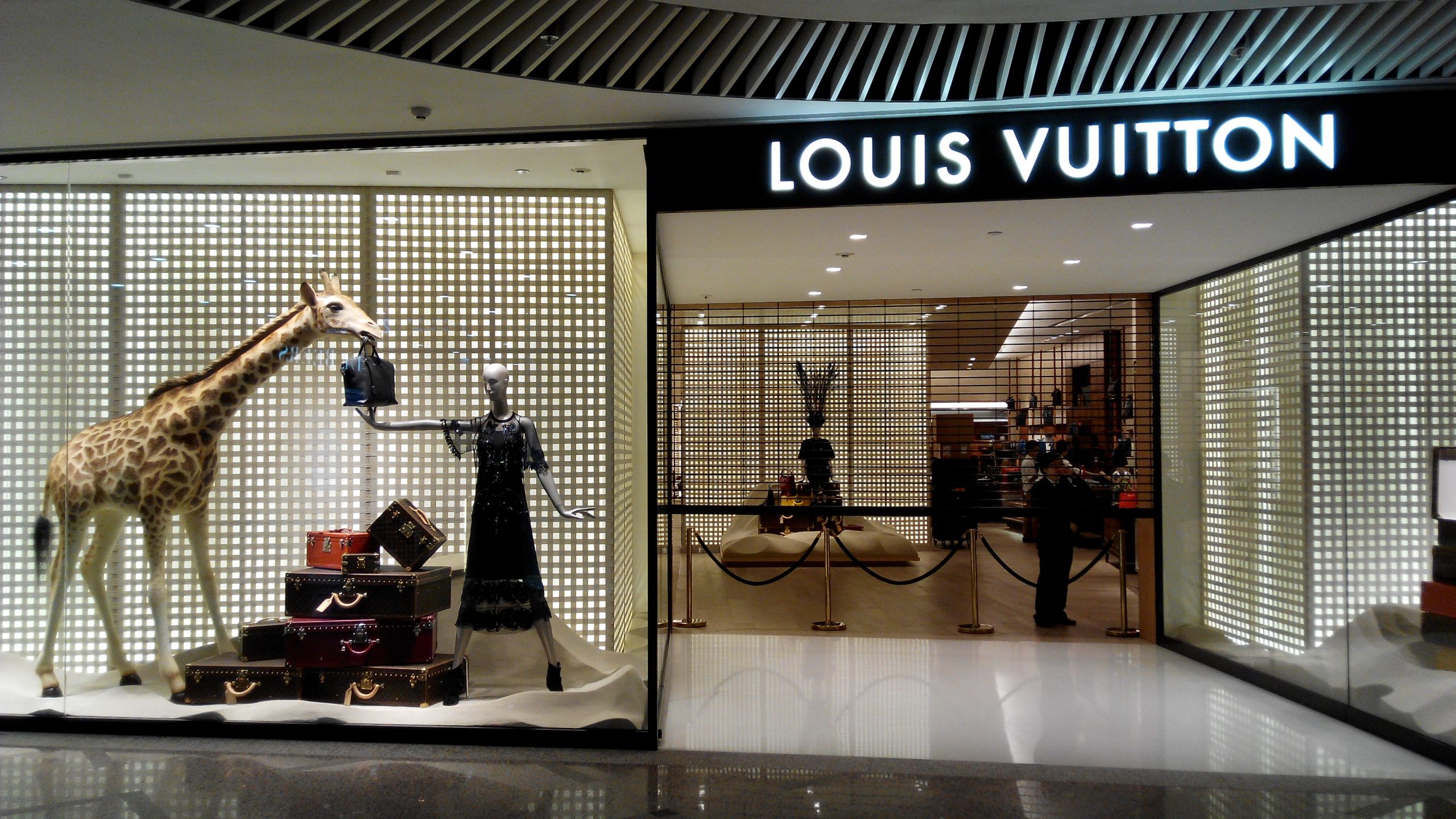 Louis Vuitton In Las Vegas  Natural Resource Department