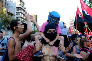 FOTOS| La contundente convocatoria que repletó las calles en el Día Internacional de la Mujer Trabajadora