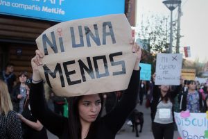 "Para apoyarnos entre nosotras y decirle al mundo que nos creemos": Convocan a marcha en apoyo a Valentina Henríquez
