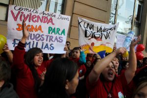 Relatora especial de la ONU: En Chile la vivienda es vista como un commodity y no como un derecho humano