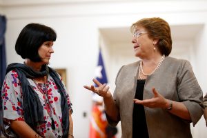 Roxana Pey, ex rectora de U. de Aysén, dice que sí es posible condonar las deudas del CAE y entrega propuesta