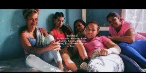 VIDEO| Mariel Mariel aborda la inmigración en Chile en nuevo clip de "Y va a caer"