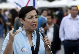 Beatriz Sánchez promete cerrar el penal de Punta Peuco si es presidenta
