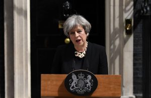 Terrorismo en Gran Bretaña: ¿Qué sabía Theresa May?