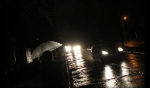 71 mil personas siguen sin luz eléctrica tras diluvios a lo largo del país