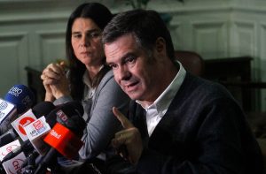 Manuel José Ossandón niega machismo tras debate presidencial: "Soy el rey de los macabeos a mucha honra"
