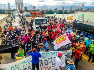 Huelga general en Brasil pide anulación de reforma laboral y la renuncia de Temer