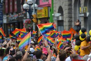 Indonesia incluyó a personas LGBT en guía médica de enfermedades mentales