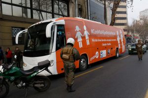 "Bus de la Libertad" estará toda la semana recorriendo Chile