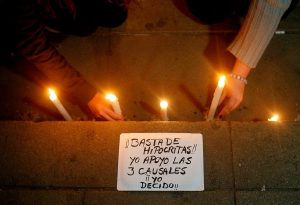 Mesa de acción por el aborto en Chile: "Es indigno que algunos diputados hayan dado la espalda, una vez más, a las niñas"