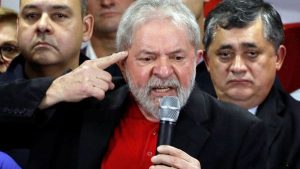 Lula anuncia que continuará en carrera presidencial: "El único que tiene derecho a decretar mi final es el pueblo brasileño"