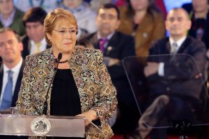 La última batalla valórica de Bachelet: Revelan borrador del proyecto de matrimonio igualitario