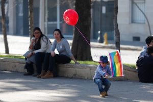 Derribando un mito: Estudio alemán señala que padres del mismo sexo no la afectan identidad de género de los niños