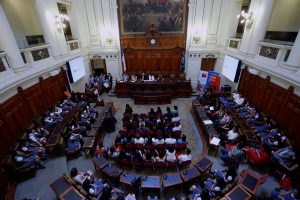 Feminismo y ley de cuotas: Un aporte para la política chilena