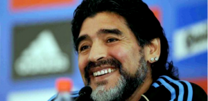 Diego Maradona se puso a disposición de Maduro: "Estoy vestido de soldado para una Venezuela libre"
