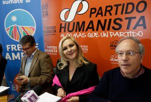 Pamela Jiles, candidata: “Los que votan por Ossandón o Carter estarán disponibles para votar por el Frente Amplio”