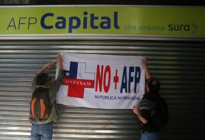 Coordinadora No + AFP funa a Capital por lujosa fiesta en el Caribe: "Son una industria parasitaria"