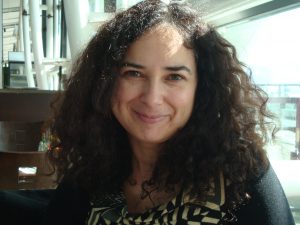 Paula Vidal, académica U. de Chile: "La academia necesita vincularse con actores sociales para enfrentar la injusticia"