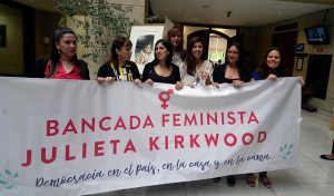 Karol Cariola y Camila Vallejo lanzan la "bancada feminista" con propuesta de nueva comisión y 36 proyectos de ley