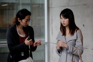 Crece el negocio para arrendar parejas y amigos en Japón