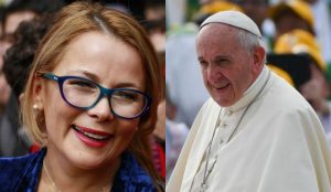 Un rosario gigante con corazones: El regalo que le tiene preparado Cathy Barriga al Papa Francisco