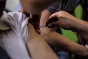 Minsal confirma que en agosto comenzarán las pruebas de la vacuna contra el COVID-19 en Chile