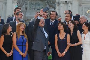 Sebastián Piñera 2.0: Repite la fórmula y anunciará a sus 15 intendentes por redes sociales
