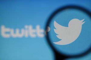 Twitter pone a la ultraderecha de EEUU en su sitio: Elimina perfiles falsos que aparentan popularidad