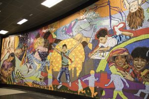 FOTOS| El recién inaugurado mural sobre derechos de los niños y adolescentes en el Metro Bellas Artes