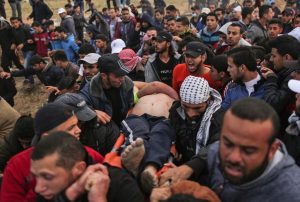 Crisis total en Gaza: Ejército israelita asesina a 14 palestinos y deja más de 1.200 heridos de bala
