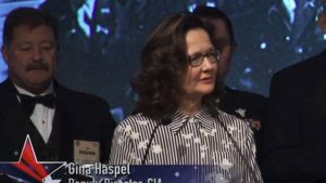 Gina Haspel: La primera mujer al mando de la CIA acusada de supervisar torturas en Tailandia